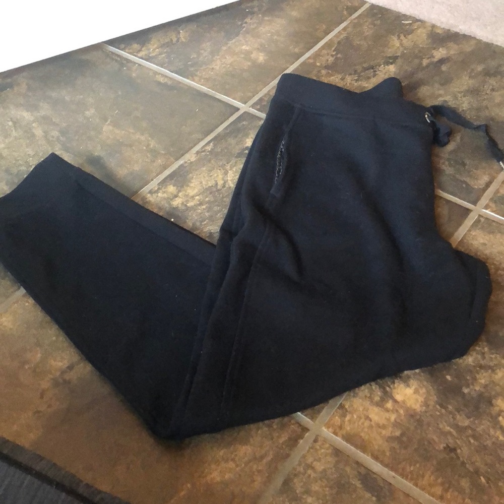 Black sweat pants